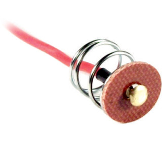 Chicote: 1 Polo con arandela Micarta y resorte