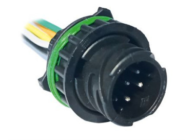 7 Vias Macho Optica Scania / M. Benz